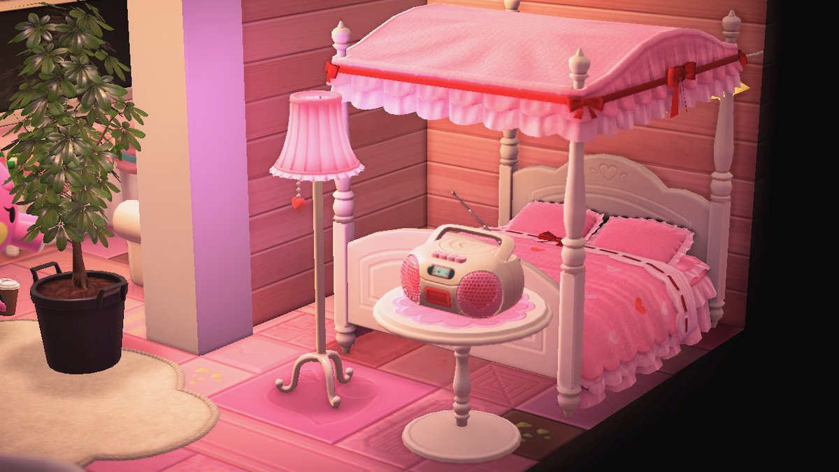 PauACNH's tweet photo. New home for Marina ♥ #AnimalCrossingNewHorizons #happyhomeparadise #pinkcore https://t.co/7w6VqKTDyA