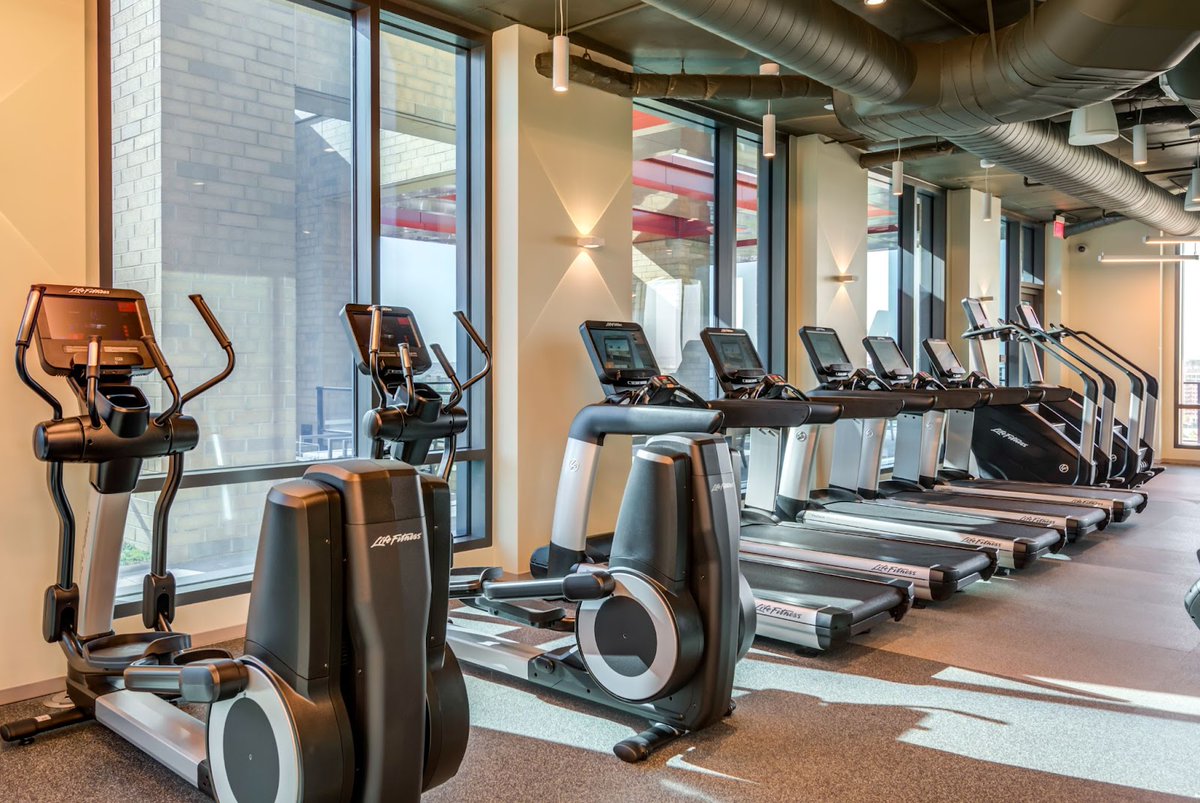 It’s New Year’s Resolution season, which means our fitness center is the place to be. 💪 Work toward your fitness goals at Novel: novelsouthcapitol.com