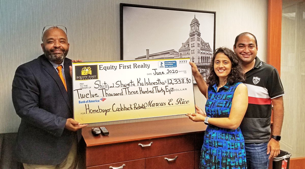 MillionDHomecom's tweet photo. Virginia Homebuyers Receive a Homebuyer Grant Check for $12,338. Marcus Rice with https://t.co/ZMlqfhVPVA First Realty® was proud to give another cash back rebate check to past clients Mr. &amp; Mrs. Kulshrestha. #homebuyer #Homebuyergrant #RVA #homebuying
https://t.co/UqdiZBthiR https://t.co/i3N9VonDe4