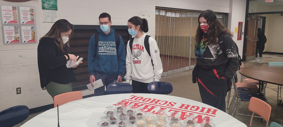 Congratulations to our John and Abigail Adams Scholarship recipients. 🎓