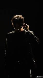 gladiola1303's tweet photo. Agradezco al destino ,porque en mi camino, por esta  extraña vida, conocí a un bello ser 
#DimashQudaibergen 
#FlyAway 
#BeWithMe 
Con estas canciones paso buenos momentos.
Y con  todas las demás. 
@dimash_official https://t.co/tajnSROa9t