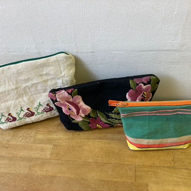 stitcheryfrome's tweet photo. Frome Sewing classes - last few spaces remining https://t.co/QTBiYRswSE https://t.co/gKNSrMu9rV