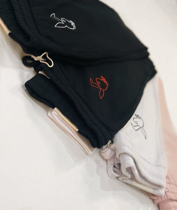 💕SUPPORT A BLACK OWNED BUSINESS💕  A RT is free ✨  Follow @kurruptbykya on Instagram for latest releases