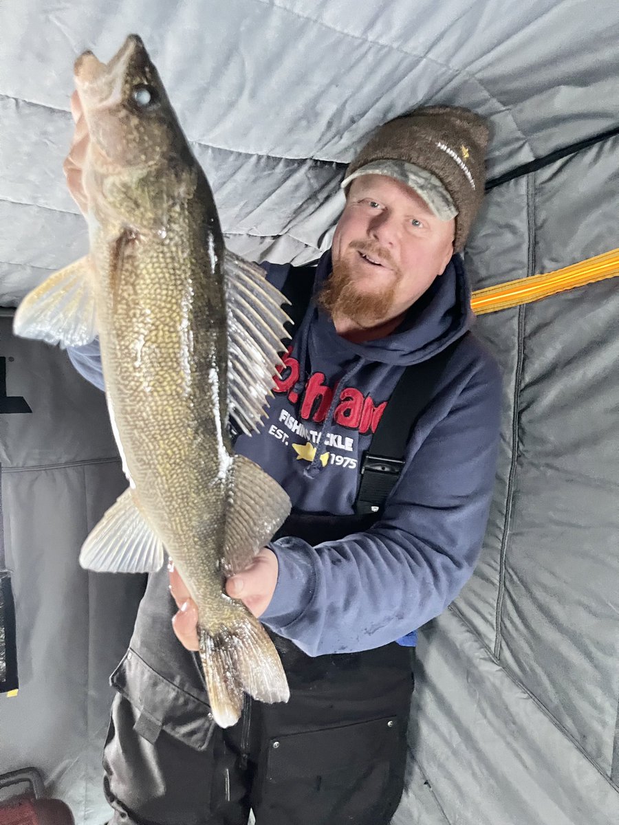 brobull's tweet photo. Bro Rd Show Live The Ice Experience w/ Sam Larsen @NorthlandTackle w/ #RAZR VP #NickCox Tonight @ 7 Bells on https://t.co/3Fh3WxXMpx @FishMonkeyGear #RAZRAuger @aquavu #SunlineAmerica & #GamakatsuHooks Pages, B🎣🥶 https://t.co/lu9UMqr1mz