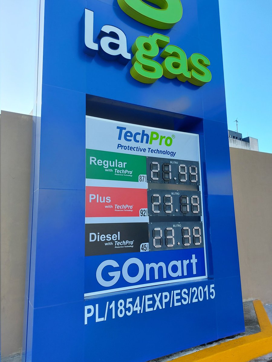 sunset_hopper's tweet photo. Why Regular is cheaper than Diesel?😂😅 #whycancun #whymexico #livinginmexico #travel #japan #sunset_hopper https://t.co/RDlhn32KPQ