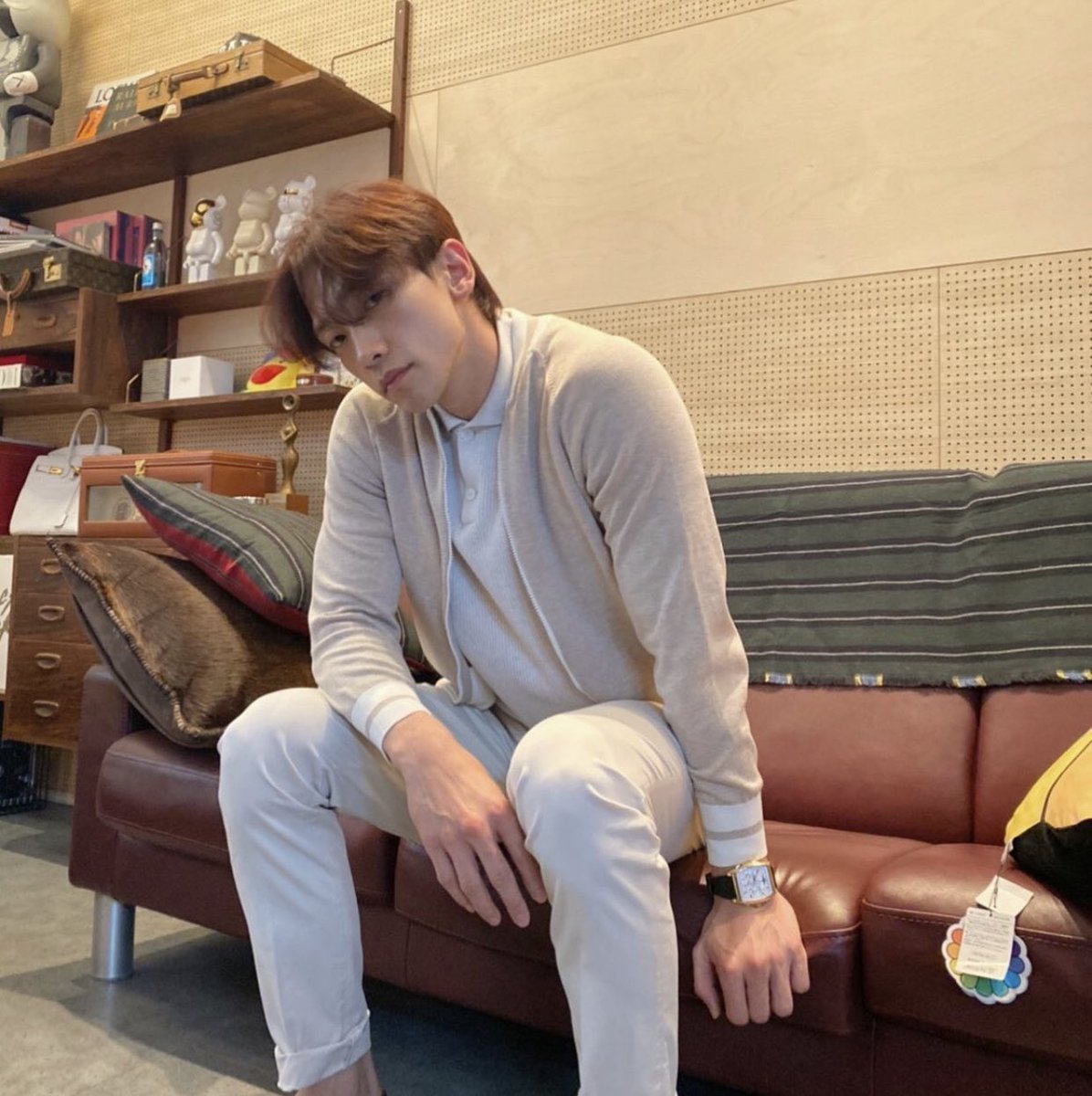 Rightful Arrogance tweet media