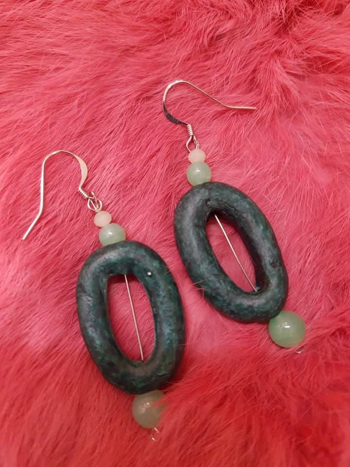 otehiminfaerie's tweet image. you can also purchase our art and beadwork on Instagram, Ko-Fi, and even here on my personal twitter account! All you have to do is send me a message. 

#NativeMade #BuyNative #SupportNative #NativeArtists #Beadwork