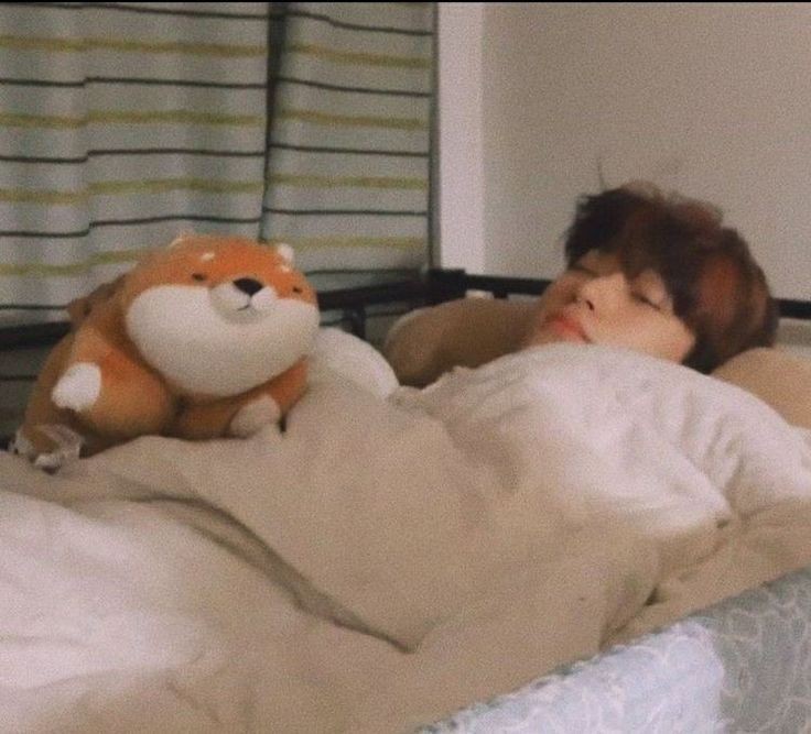 teezxeitiny's tweet photo. Hi Atiny.. I want to sleep now.. tomorrow I go to school.. good night to all of you who want to sleep. 😉💕 https://t.co/0nJKGQNd57