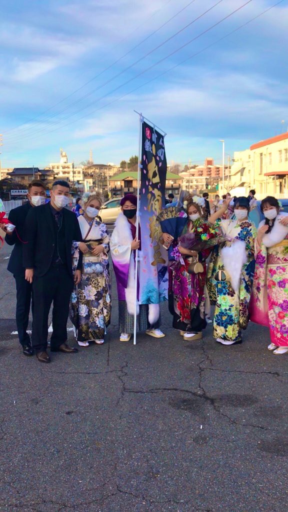yeye_2525's tweet photo. 祝成人㊗️でした💐
みんな土浦までわざわざ来てくれて感謝🫂 https://t.co/V4LDNW6gG7
