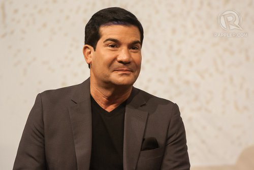 phtvandfilmupd's tweet photo. Erik Matti is set to direct a Philippine Adaptation of the French Comedy-Drama "CALL MY AGENT!" for HBO Go

— The 8-part series will be headlined by Angel Locsin and Edu Manzano with production kicking off in April or May 2022. 

🔗: https://t.co/ScoVeIhQfX https://t.co/oMLdXYJzvz