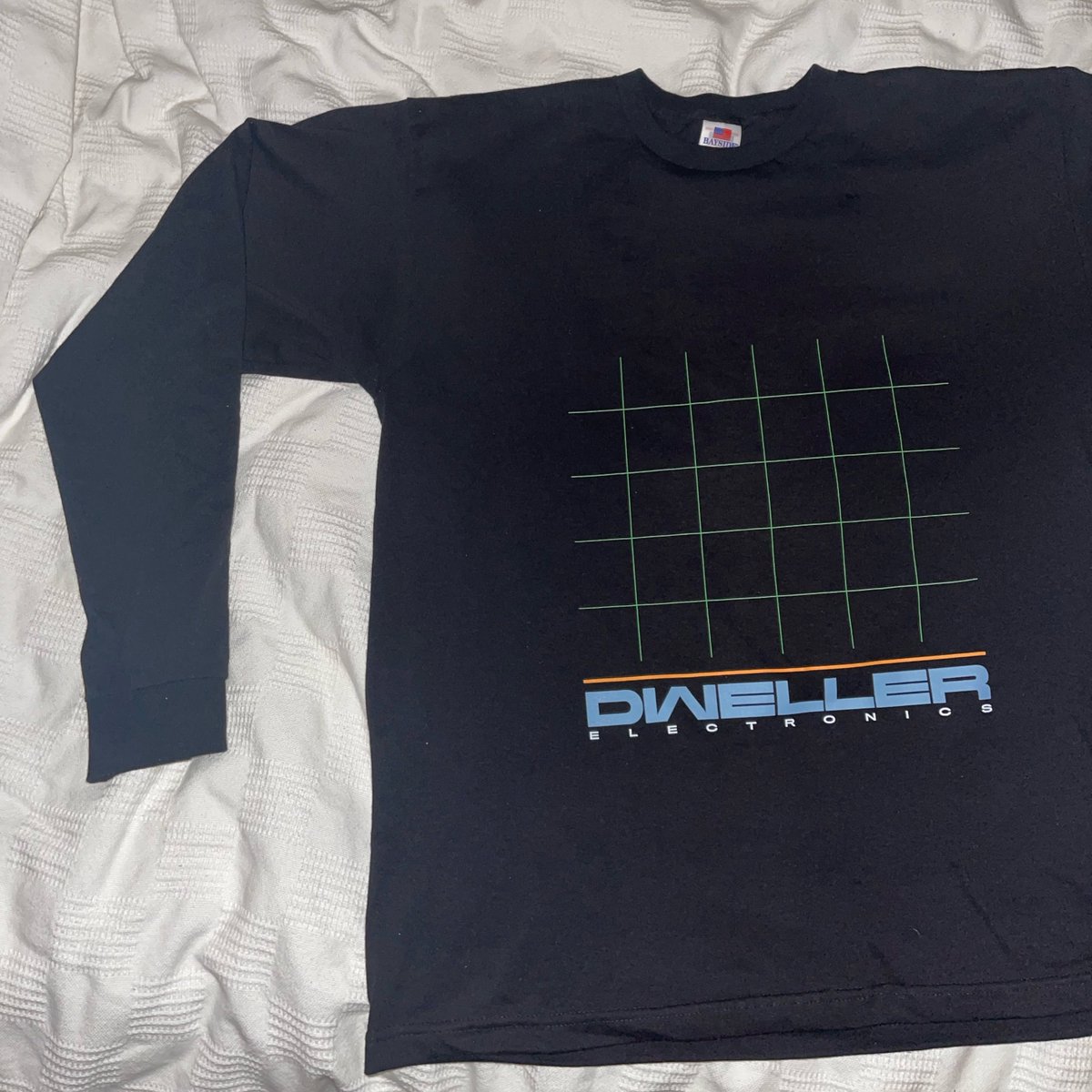 dweller (@dwellerforever) on Twitter photo In preparation for dweller 3, weβve printed a limited run of our og design by <a href="/hassanrahim/">MAILER-DAEMON</a> on long & short sleeve to help support this yearβs festival taking place Feb 23-27. More information about the festival will be up v soon, cannot wait to unveil πdwellerforever.bigcartel.com In preparation for dweller 3, weβve printed a limited run of our og design by <a href="/hassanrahim/">MAILER-DAEMON</a> on long & short sleeve to help support this yearβs festival taking place Feb 23-27. More information about the festival will be up v soon, cannot wait to unveil πdwellerforever.bigcartel.com