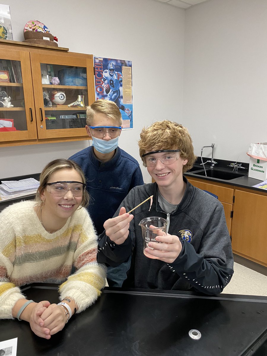 ktaylorbio1's tweet photo. #DNA 2nd period#thebest https://t.co/JzifJCRilD