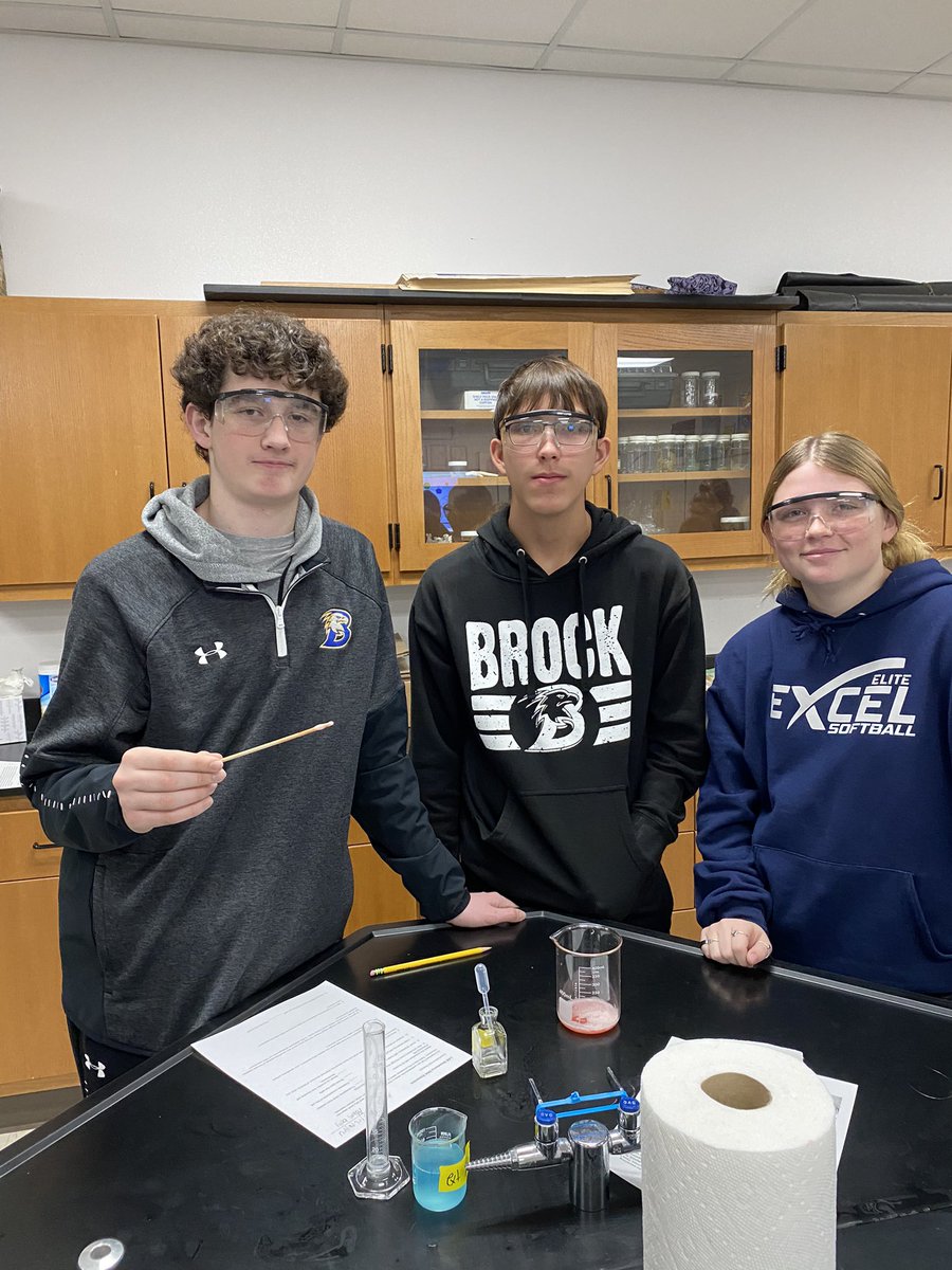 ktaylorbio1's tweet photo. #DNA 2nd period#thebest https://t.co/JzifJCRilD