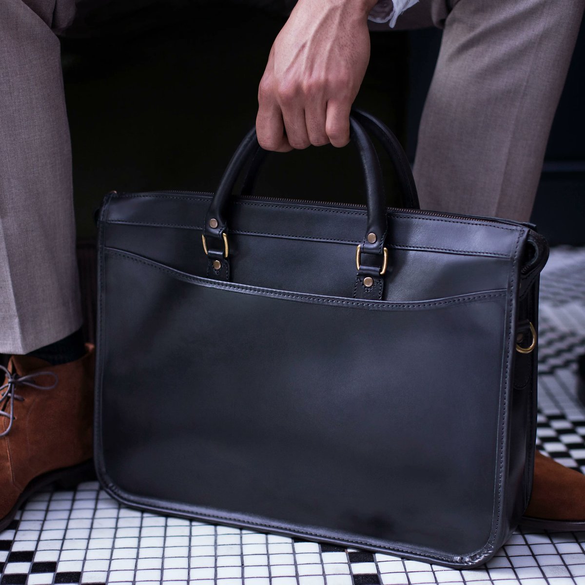 Ettinger London on X Looking for a classic business bag to add to your collection Look no further than our Mayfair Briefcase made from traditional English bridle leather. An iconic style perfect