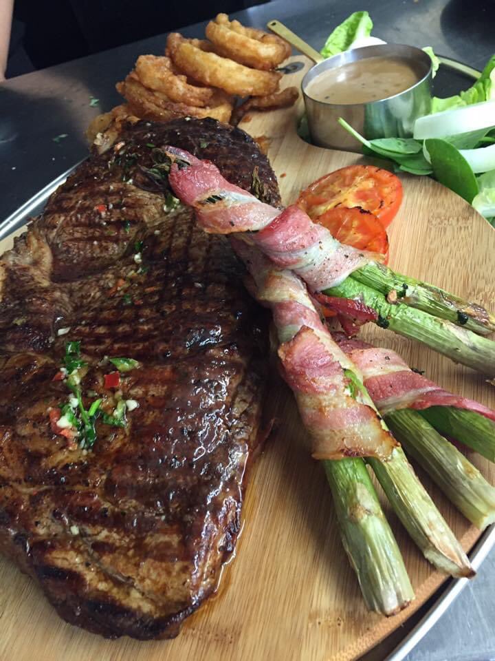 #Tapas #vaqureo #steaknight @fountaininnabekenfig