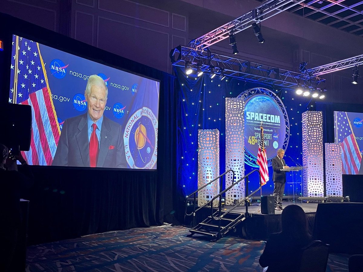 SpaceCongressFL's tweet image. We have LIFT OFF! SpaceCom/@SpaceportSummit  commenced! Thanks  @Astro_CabanaBob @NASA’s Assoc Admin, &amp;amp; comments from @NASA Admin., Fmr Senator &amp;amp; Astronaut, Bill Nelson! More to come! #Spacecom #spacecomexpo #spacecom2022 #48thspaceportsummit #spaceportsummit #nasa #spacecongress