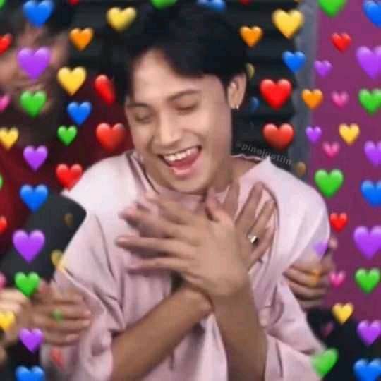 iamicaaaa's tweet photo. Happy birthday @keun16308352  !!
Mahal ka namin ❤️

@SB19Official #SB19 
#Bazinga_SB19 is my hype song ✨ https://t.co/BjmVEHI1oT