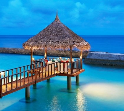 englishclassmv's tweet photo. Romantic dinner for ❤💗🇲🇻
#Maldives #mostromantic #holiday #Honeymoon #wedding #photography #pampermv https://t.co/gFF1piDwZO