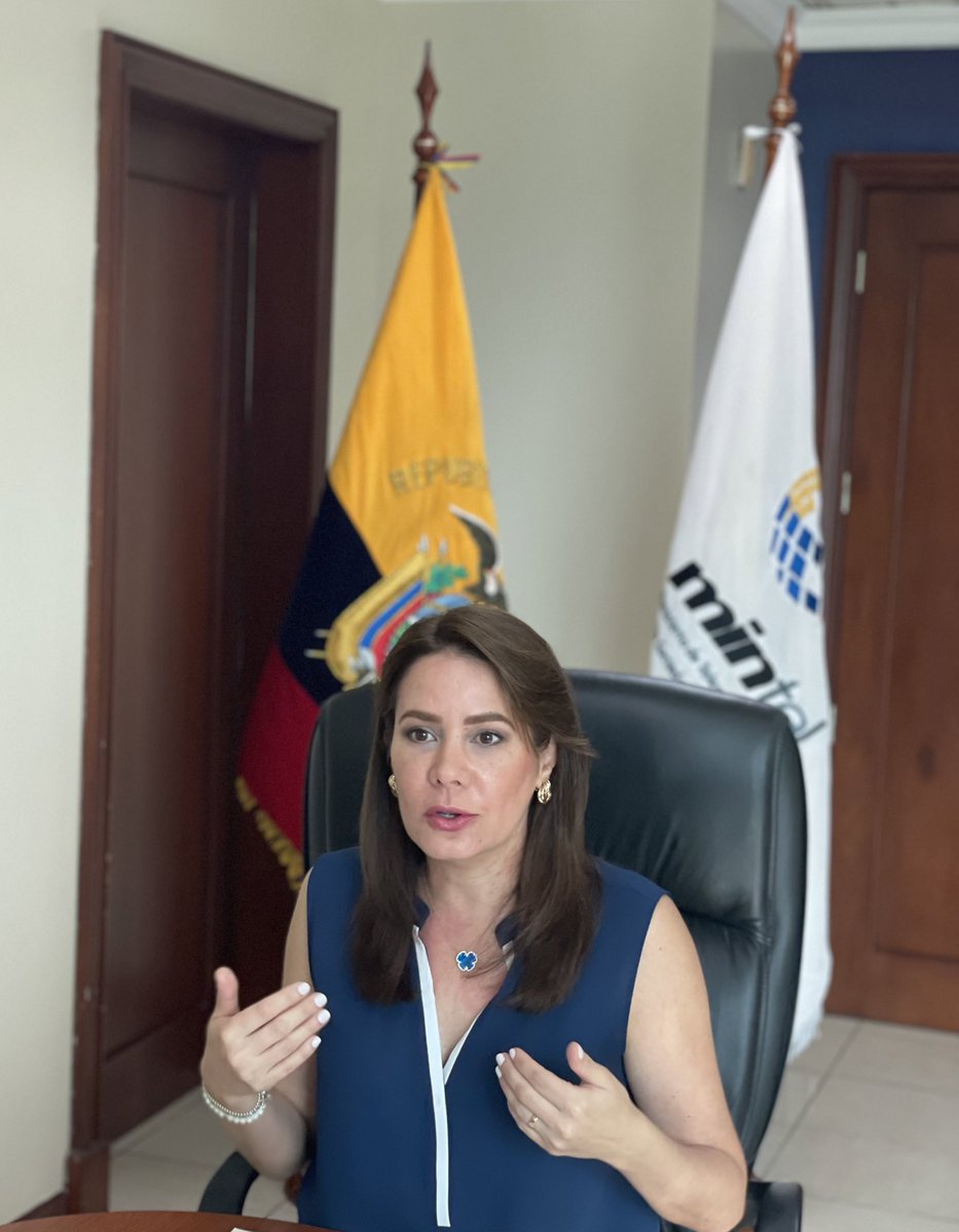 ¡En #ElGobiernoDelEncuentro conectamos a 1.5 millones de personas! Con <a href="/jeffsanguna/">Jeff Sanguña</a> en <a href="/LaPosta_Ecu/">La Posta</a> conversé sobre la gestión de <a href="/Telecom_Ec/">Ministerio de Telecomunicaciones Ecuador 🇪🇨</a> llevando Internet a los ciudadanos. Además, trabajamos en prevención y seguridad, subiendo 3.7 puntos el índice global de ciberseguridad.