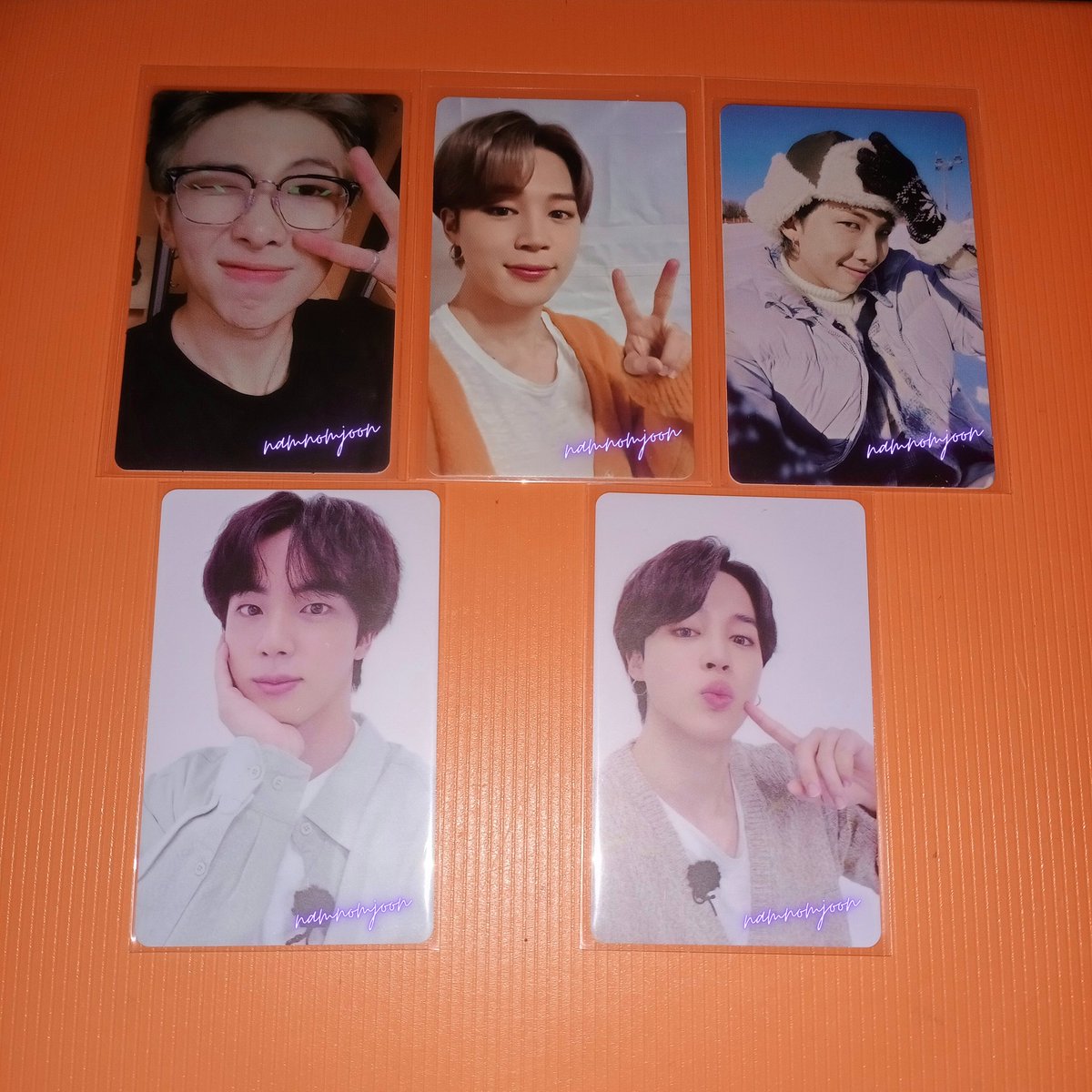 namnomjoon's tweet photo. 📦 from #CBPH1119_Proofs to #sljmails

thank you so much @cookiebunny1119 for paampon of joon and minnie and bringing jinmin home! thank you for the safe and secured  packaging, 2 months silang mahigit nakapack lang sa bahay ng friend ko slsksksks ~ more budol to come! <33 https://t.co/FcOzWDuu9Y