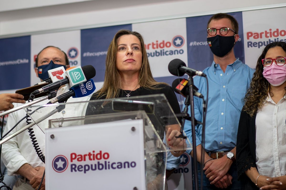 Hoy día en Punto de Prensa del Partido Republicano: “El perro de Boric, la gata de Irina y mi mascarilla han recibido más atención en los medios de prensa, que las 25 personas que han muerto baleadas en los últimos 6 días”. INACEPTABLE!