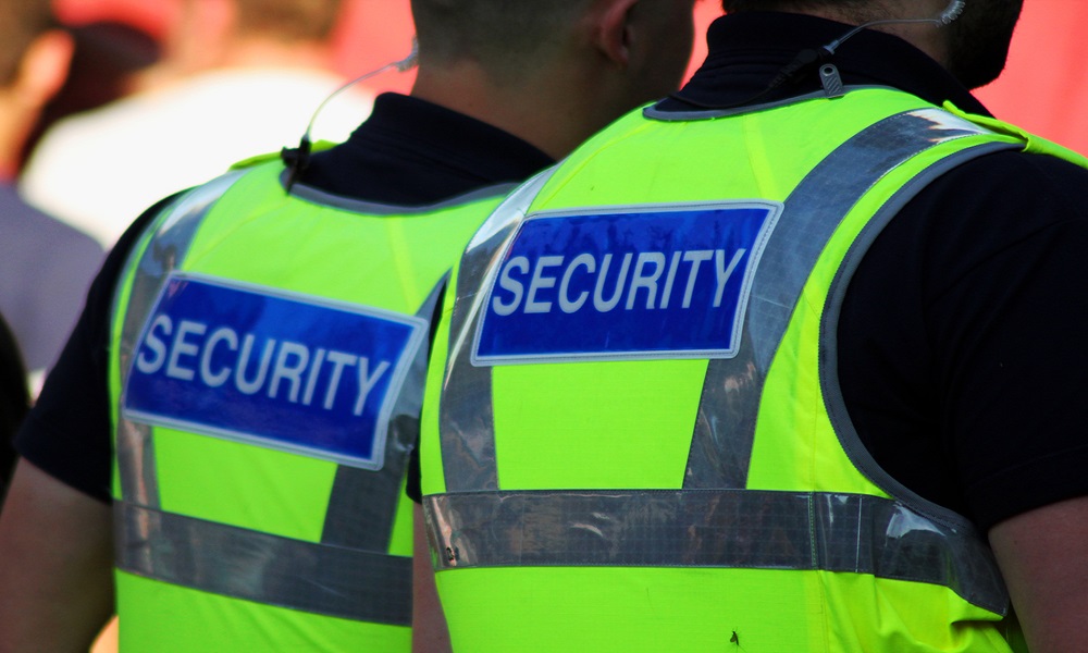 JCPThamesValley's tweet photo. Good night, working in #Security comes with a high level of responsibility and there is a great chance of starting a job as soon as you get your SIA badge!
Want to know more?
@NationalCareers has all the information you need https://t.co/ZlyLfLEbuO
#JobsInSecurity https://t.co/gIjtAyWlZG