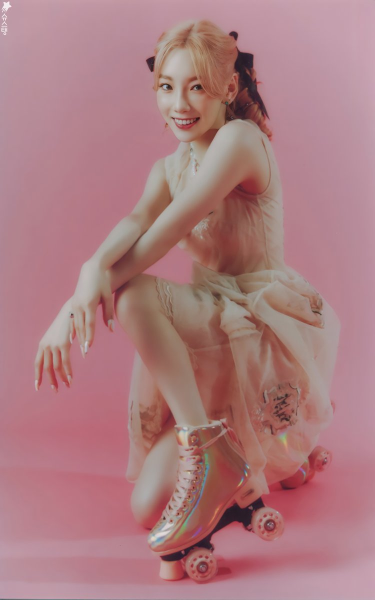 snsdspics's tweet photo. she's so beautiful https://t.co/iFhTW4gzNd
