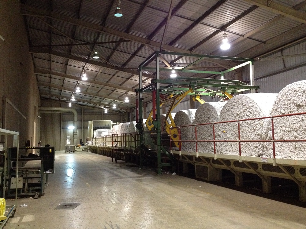 sk_custom's tweet photo. #fairlabor is where we're the least willing to pay the true cost and where the deepest exploitation occurs @sourcingjournal 
'US Dept of #Labor found violations in 81% of the 71 #cotton gin inquiries from Nov '19-Mar '21...recovered $282,626 in back pay.'
https://t.co/p6qhoPoKyR https://t.co/50mCtTN8oO