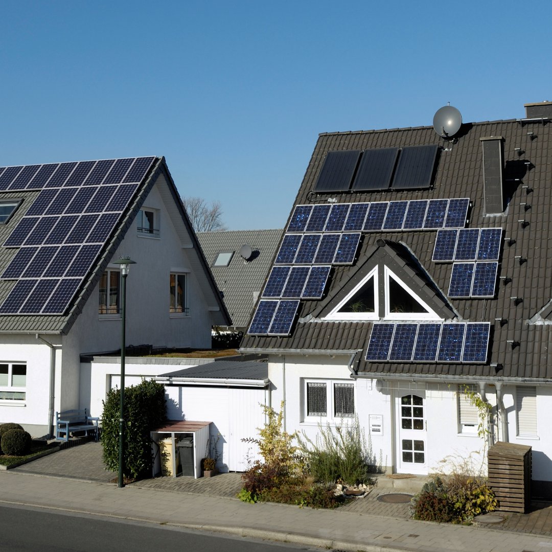 GreenPointRated's tweet image. This Friday, join @SD_GBC and @SDBECoalition for a webinar on the 2022 Energy Code! A panel of energy professionals will delve into the new requirements, discuss what they mean for your projects, and take the time to answer any ❓s you have. RSVP here: bit.ly/32SKzEn