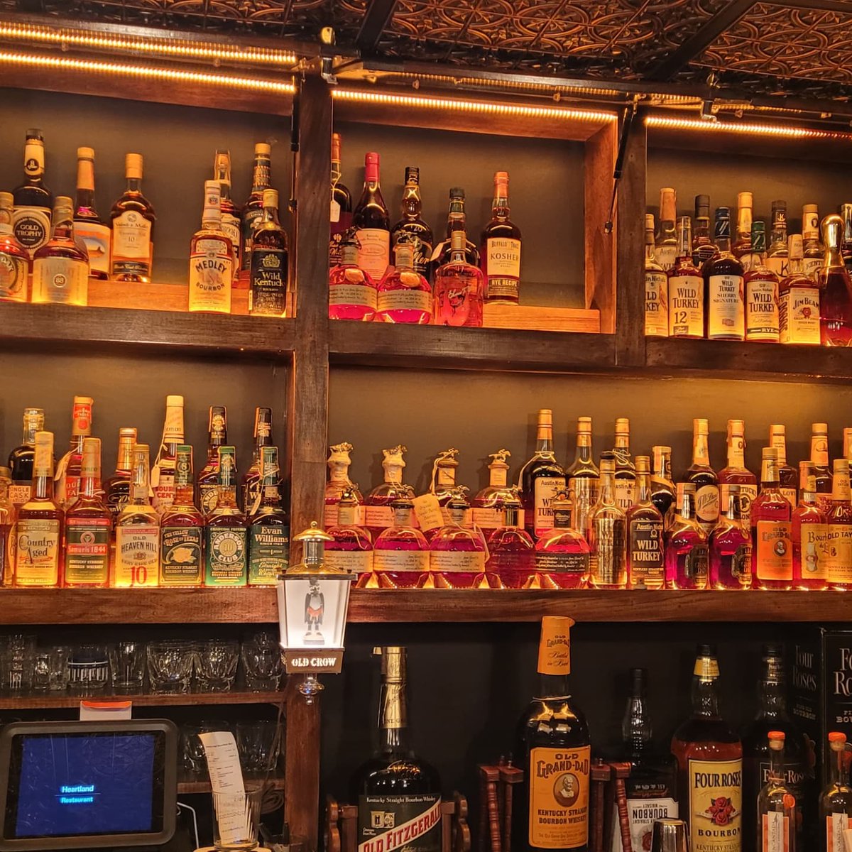 Bourbon Bill tweet media