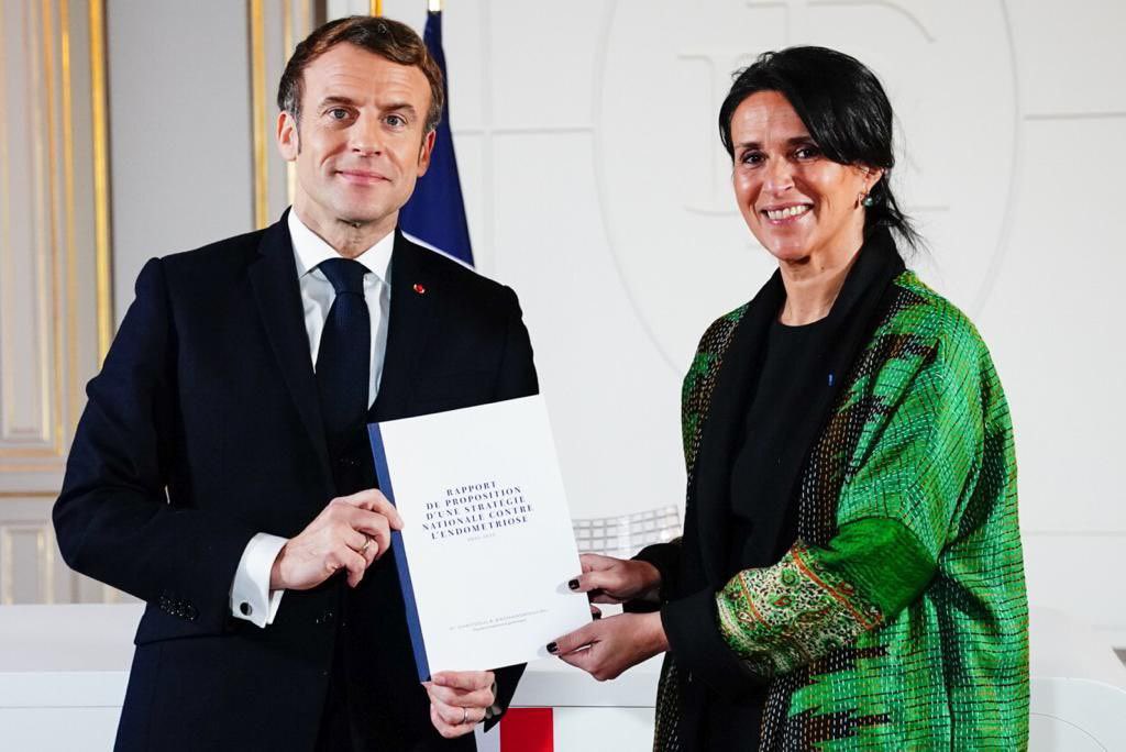 Très émue d'avoir remis ce matin au Président <a href="/EmmanuelMacron/">Emmanuel Macron</a> mon rapport de proposition de la 1ère Stratégie nationale contre l'#endometriose.Merci à <a href="/olivierveran/">Olivier Véran</a> pour sa confiance &amp; à tous les acteurs engagés. Une nouvelle page s'ouvre pour la santé des femmes dans notre pays.