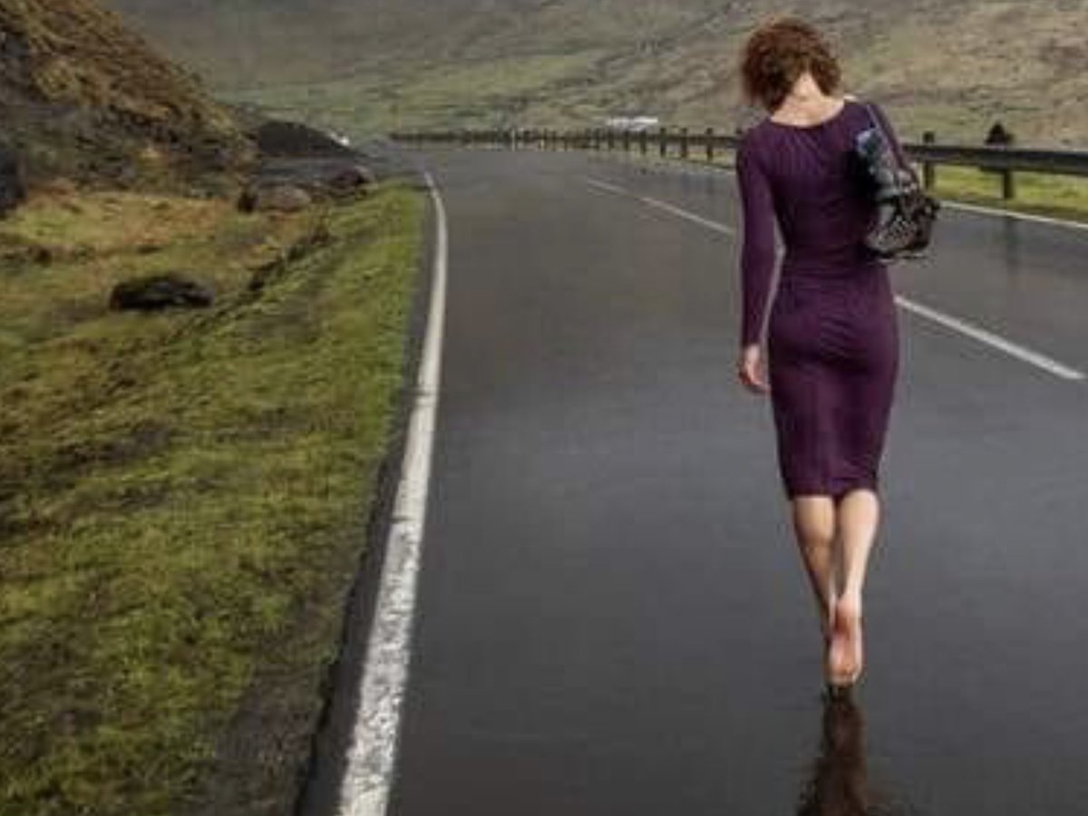 «Самый большой грех по отношению к ближнему - не ненависть, а равнодушие. Вот истинно вершина бесчеловечности».

Бернард Шоу.