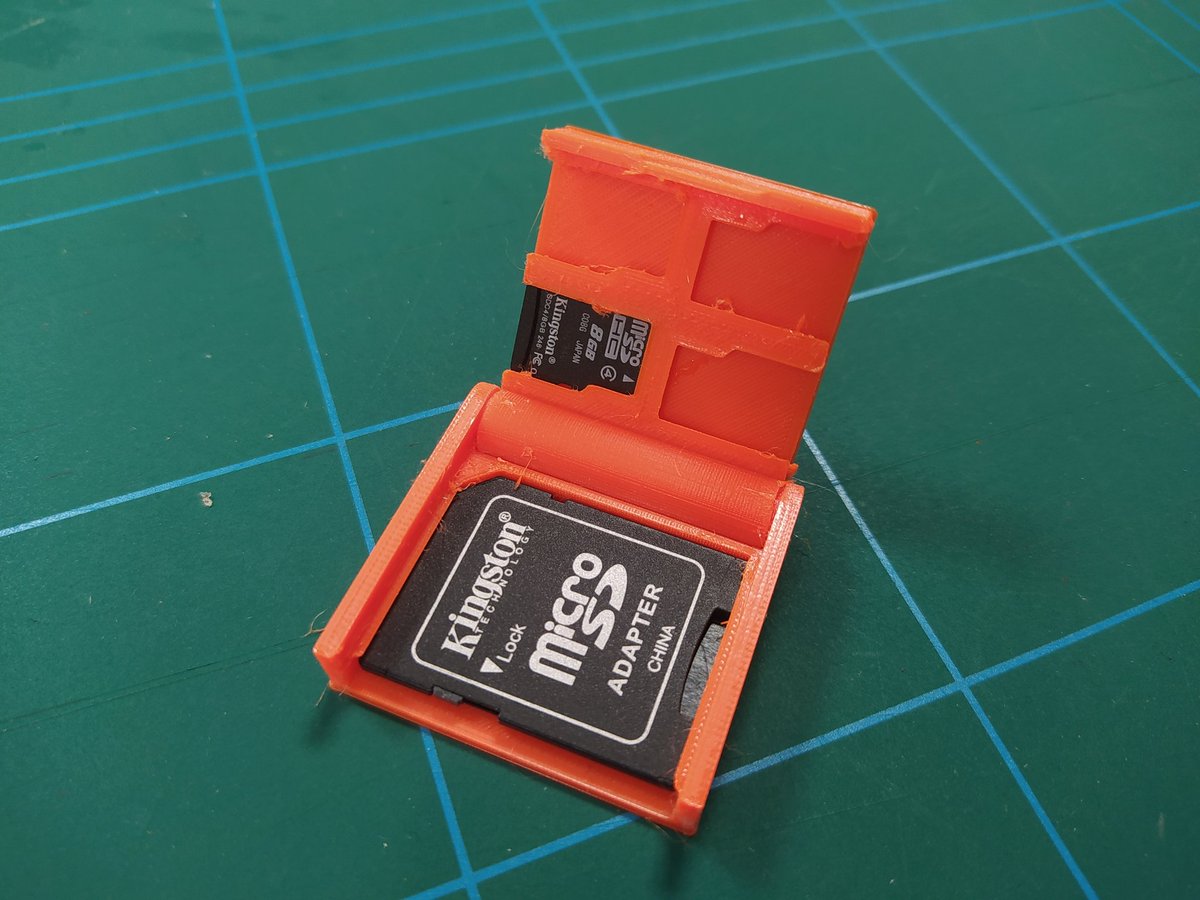concreted0g's tweet photo. Useful little #3Dprint today at the #ffiws #makerspace, this little hinged memory card holder. https://t.co/KLrB4AACCX