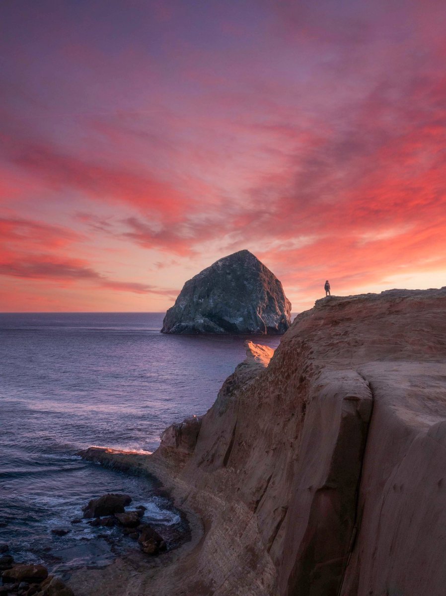 Gm🌅

World of Wanderlust // Coming soon to <a href="/opensea/">OpenSea</a>!