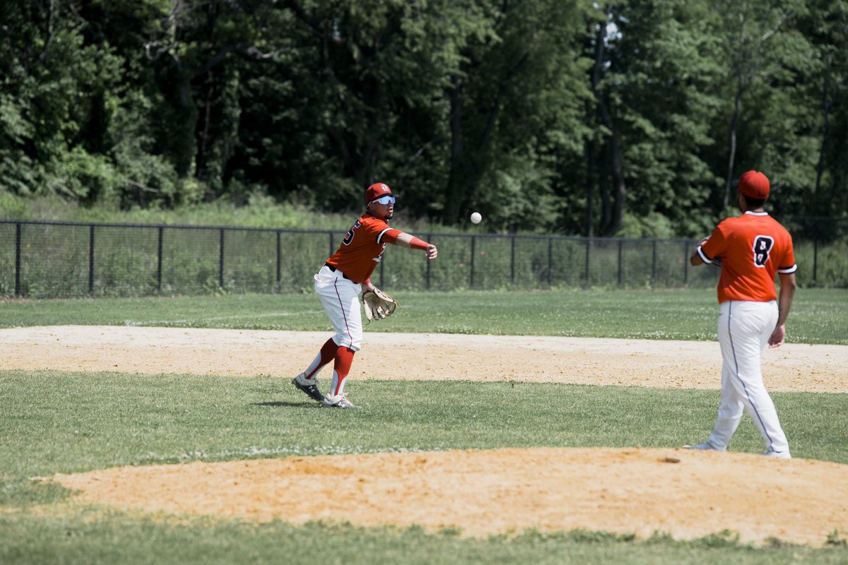 NYBearsBaseball's tweet photo. Yonkers Connection🤞

@JMA92502 @RijoNomar 

#GoBears https://t.co/kT7FG4TGhX