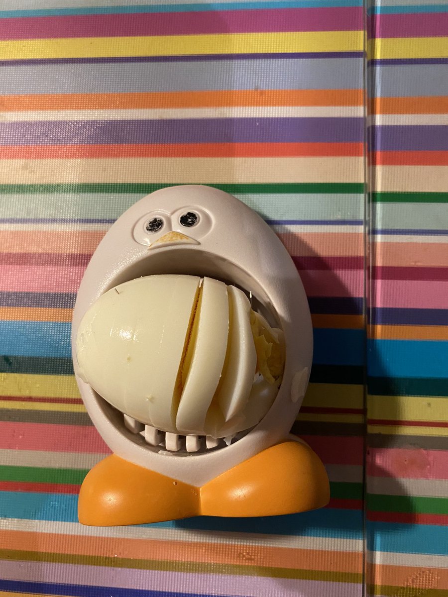 RorschachPam's tweet image. I’d forgotten how brilliant an #eggslicer can be!