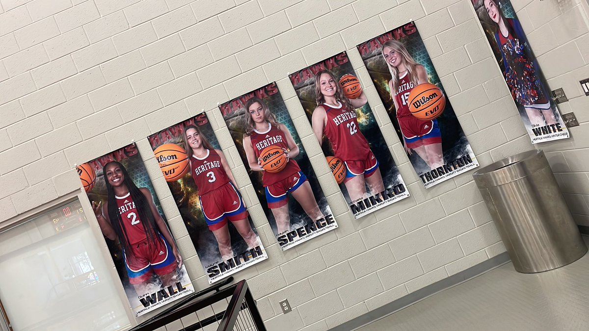 CoachStephens12's tweet photo. 🔴🔵⚪️ SENIOR NIGHT tonight‼️

🏀Tip-off 6pm vs Pacelli

Senior night festivities start after the VG game.

@NTHSports @CowetaScore https://t.co/WGHyEVcs3w