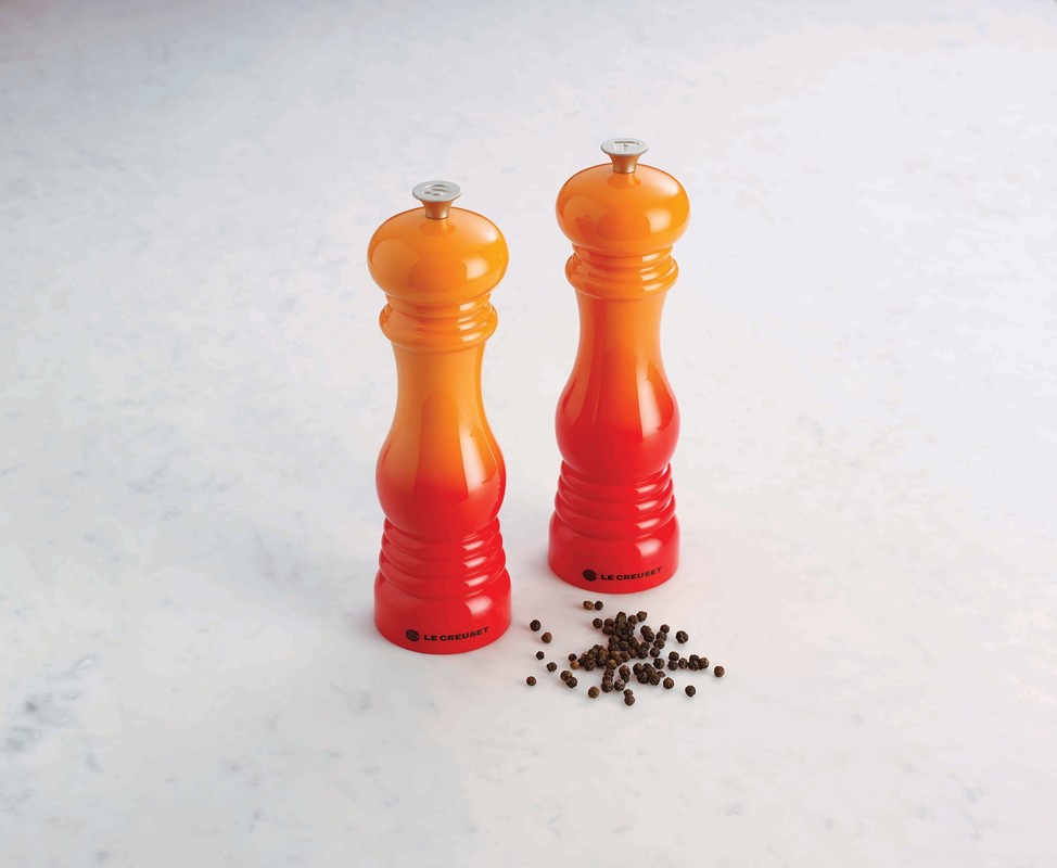Son los Molinos favoritos en la cocina. Acrílico ABS de Calidad Superior. Interior de #AceroInoxidable. #Molino de cerámica resistente a corrosión.

lecreuset.mx 

#Sal #Pimienta #SalYPimienta #LeCreusetMx #LaAlegriaDeCocinar #UtensiliosDeCocina #AccesoriosDeCocina