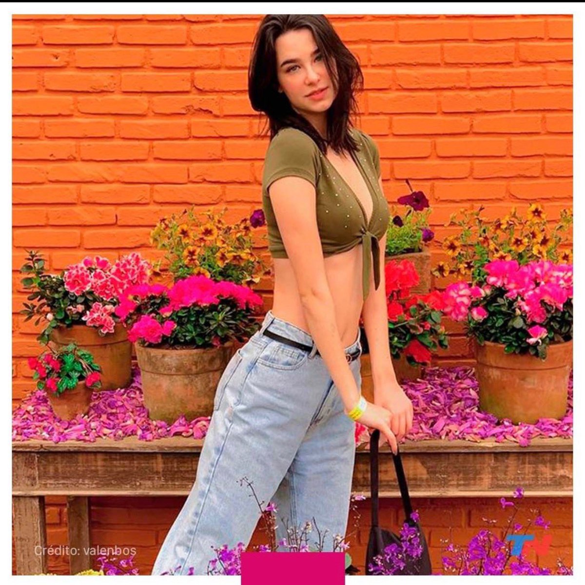 Modelo brasileña de 18 años fallece de Trombosis y Neumonía después de ser vacunada con las dos dosis de Pfizer. #DictaduraSanitaria #EncuestaDeteccionDeCovid #Pfizer #COVID19 #PlanVacunacion #NoAlPaseSanitario #NoVaxDjoCovid #Covid_19 #noalavacunaobligatoria