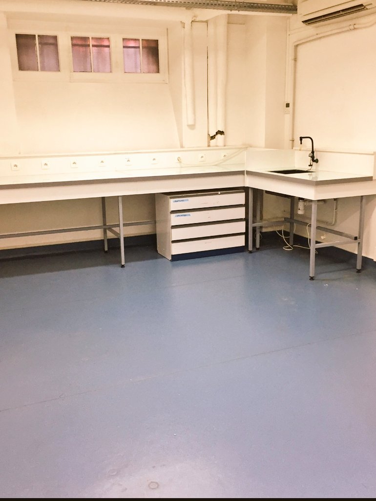 Move completed! Good bye @CRCordeliers ! Thanks for these years of work and conviviality!