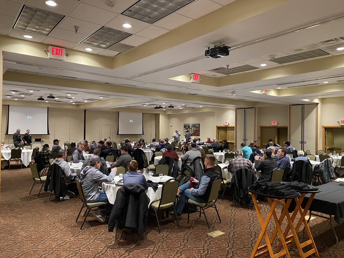 Growers in Mankato on Monday night and Hutchinson on Tuesday afternoon soaking in the 2021 Practical Farm Research results. #beckshybrids