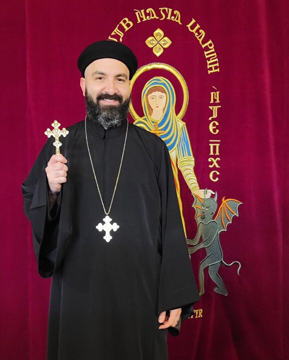 Axios! Axios! Axios!
Congratulations, Fr. Macarius Refela! God bless your priesthood!