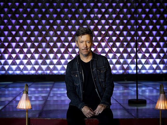 Un très joli moment de partage avec <a href="/jordan_mnrd/">Jordan Meynard</a> à écouter dans son podcast #cadavreexquis 

Photo de la talentueuse <a href="/elodiedaguin/">Élodie Daguin</a> 

 Merci Jordan

Lien direct vers l'épisode : podcast.ausha.co/cadavre-exquis…