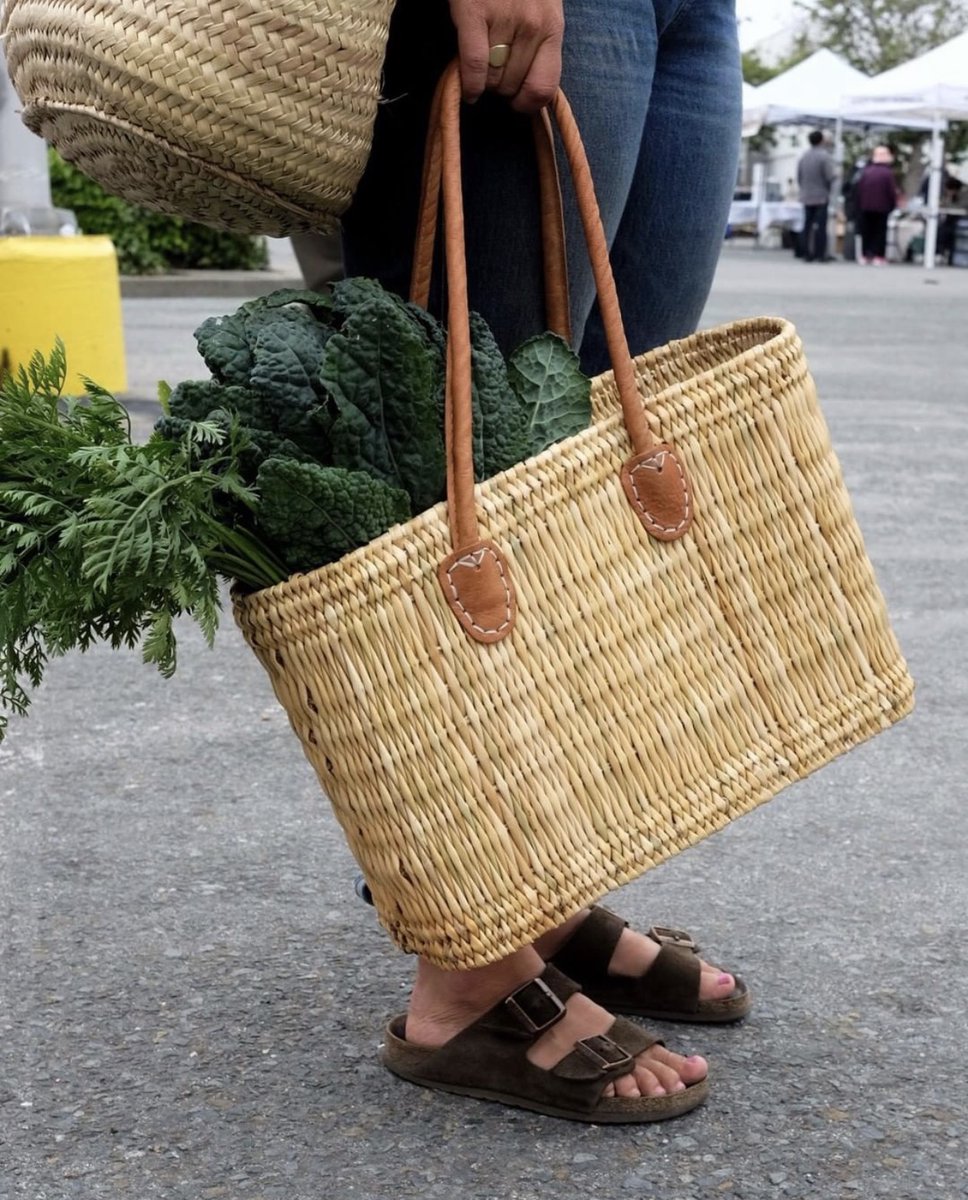 foodprintorg's tweet photo. Headed to the grocery store? Win Day 11 of the #ReduceYourFoodprint Challenge by bringing some reusable totes along &amp; say no thanks to #plasticbags. Easy, peasy. https://t.co/CzvcDanAGS
 
Harvest Queen is over on our IG, showing how it's done: https://t.co/hGzQo2fsSm https://t.co/6xW6b1M2l3