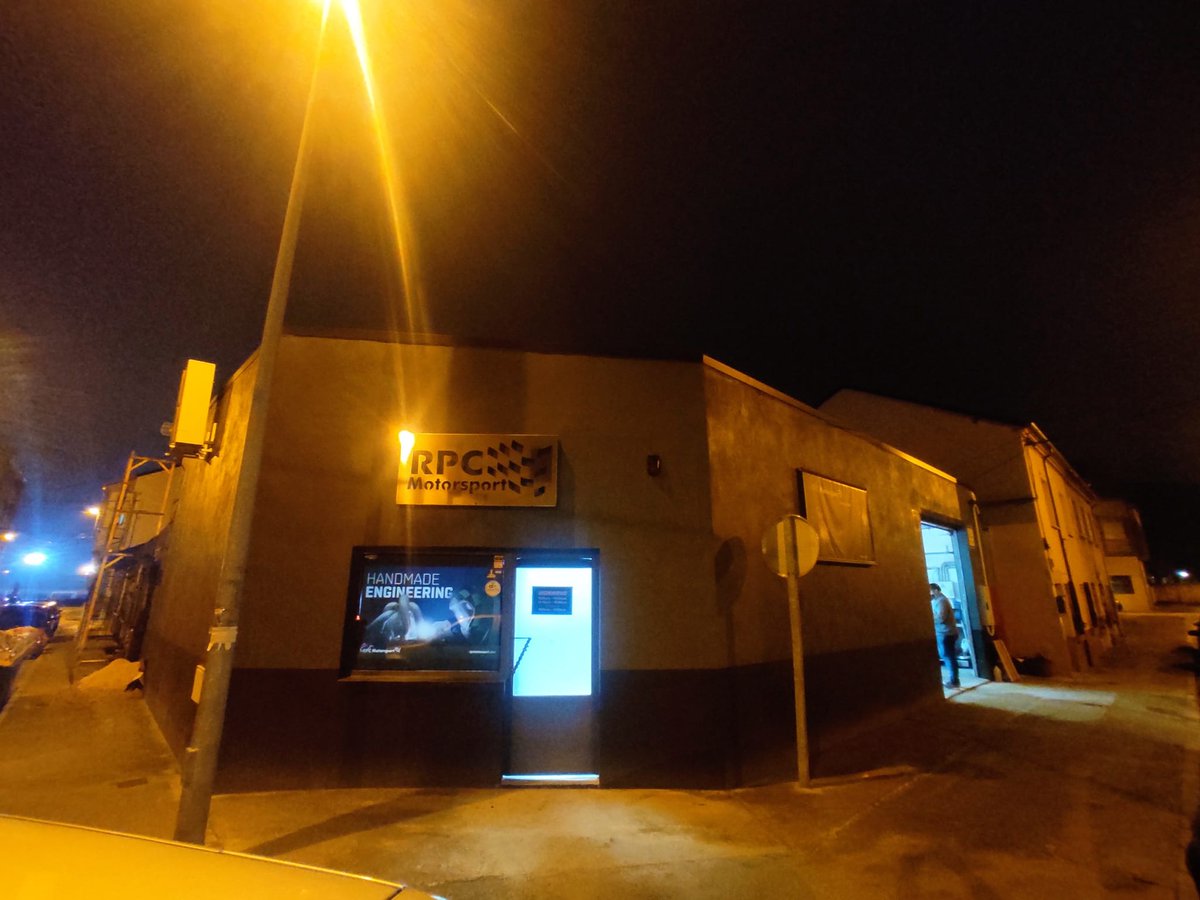 GenTecno en El #Bierzo ☎️📱 
Día de instalaciones por #Ponferrada, El mejor taller de preparaciones de todo el noroeste español y gran parte del territorio nacional: RPC motorsport 🚗
GenTecno llegamos donde otros no llegan 🤩

📱646952301