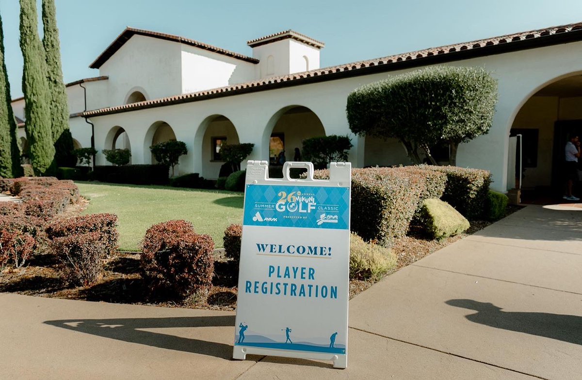 MikuniTaro's tweet photo. We are planning to have our 27th Annual Charity Golf Tourney/35th Anniversary Party in May. I already have 8 catering events just in December…We can make our plans, but God determines our steps.#UnknownFuture #DoOurBest #LetGodDoTheRest 🙏🏻 https://t.co/Kxfvv2EMgl