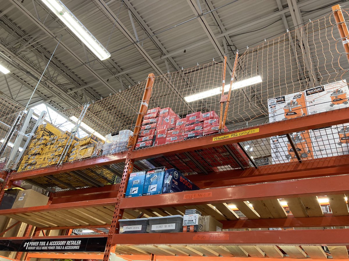 📢Shoutout to Gretchen from D25 for absolutely killing overhead organization for Hardware. These overheads are dialed in and ready for inventory and spring freight flow📢 @JasonHatkowski @HDLisa2728 @AlecsSpottsTHD @terryjean44 @HDLEBRONA @StephenMGunter