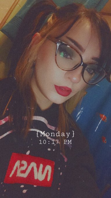 Glasses or no glasses? 🤓❤️ https://t.co/JeaGzJwiVL<a href="/tag/switch"class="tags"><span>#switch</span></a><a href="/tag/findom"class="tags"><span>#findom</span></a><a href="/tag/domme"class="tags"><span>#domme</span></a><a href="/tag/submissive"class="tags"><span>#submissive</span></a><a href="/tag/femdomme%20"class="tags"><span>#femdomme </span></a>