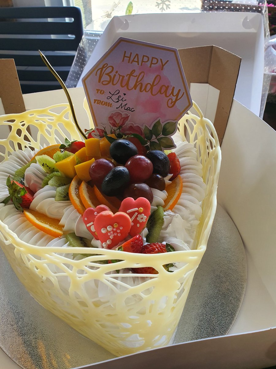 justbakecoz's tweet image. Heart angel cake for the win!

#AngelCake #justBAKEcoz #HeartCake #baguio