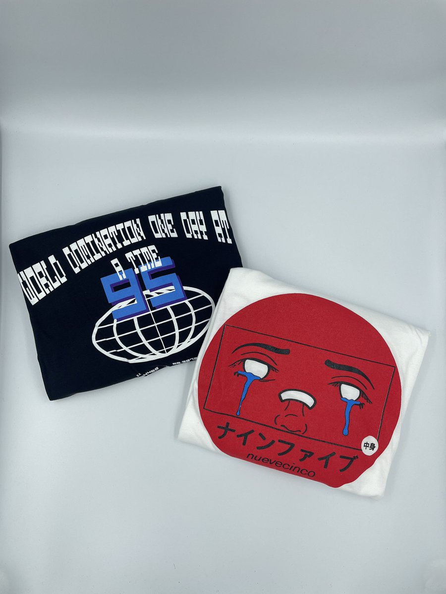 branfigue's tweet photo. Buenas tardes! 
Quería mostrarles sobre mi marca de ropa que llamada Nueve Cinco. El concepto del nombre es del año que nací y todos los diseños son creados por mi! Llevo 3-4 meses trabajando en esto y le pido de apoyo en lo que puedan!
Share, Like o Follow🧡
IG: @nuevecincobrand https://t.co/mx1drFs0zl